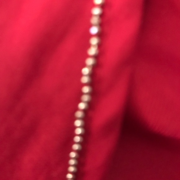 Red H&M size 6 dress with chain detail - Picture 3 of 3